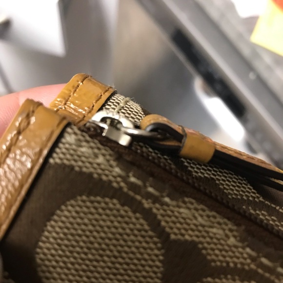 RARE Vintage authentic COACH Signature Wallet Tri Fold Tan / Brown Leather - Picture 10 of 11